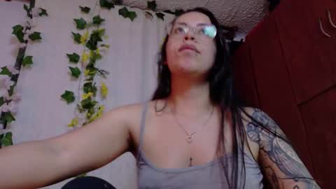 Snapshot of dulcemaria_alvarez22 chatting on 03/14/26, 11:32 Dulce online show from 03/14/26, 11:32