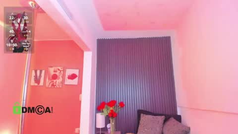 Dulce Rose online show from 05/15/26, 11:01