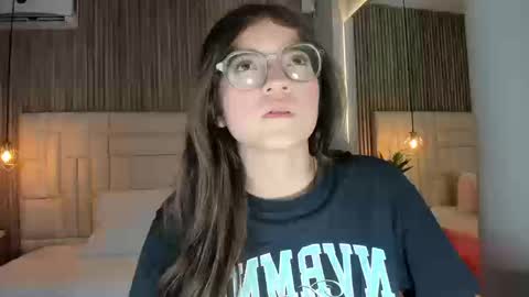 dulcevela online show from 09/11/25, 10:43