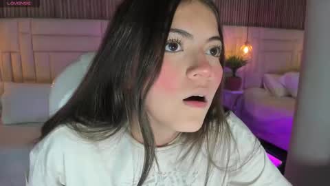 dulcevela online show from 10/01/25, 10:49