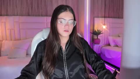 dulcevela online show from 11/08/25, 05:12