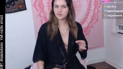 Snapshot of dumlala chatting on 10/05/25, 03:16 the only advantage you have over me is that u can kiss my ass and i cant online show from 10/05/25, 03:16
