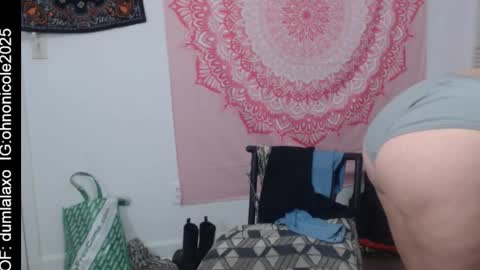 the only advantage you have over me is that u can kiss my ass and i cant  online show from 12/03/25, 04:31