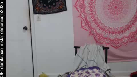 Snapshot of dumlala chatting on 02/19/26, 10:50 the only advantage you have over me is that u can kiss my ass and i cant online show from 02/19/26, 10:50