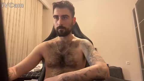 Snapshot of dummodarknight chatting on 11/08/25, 08:40 The Dark Knight online show from 11/08/25, 08:40