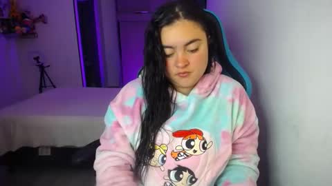 Snapshot of dumont_model chatting on 09/23/25, 06:49 Nicole online show from 09/23/25, 06:49