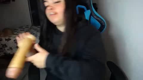 Snapshot of dumont_model chatting on 10/10/25, 09:36 Nicole online show from 10/10/25, 09:36