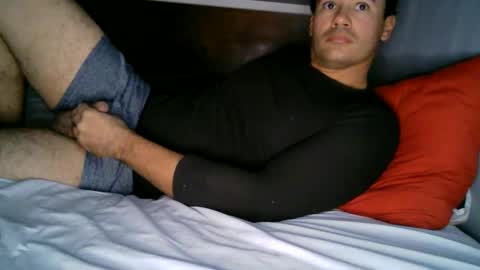 Snapshot of dumout33 chatting on 03/10/25, 08:12 Sergio online show from 03/10/25, 08:12