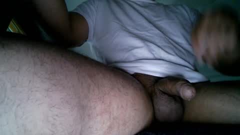 Snapshot of dumout33 chatting on 10/21/25, 04:51 Sergio online show from 10/21/25, 04:51