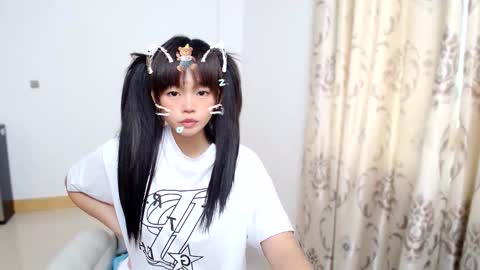 Snapshot of duolanei chatting on 12/15/25, 06:39 duolanei online show from 12/15/25, 06:39