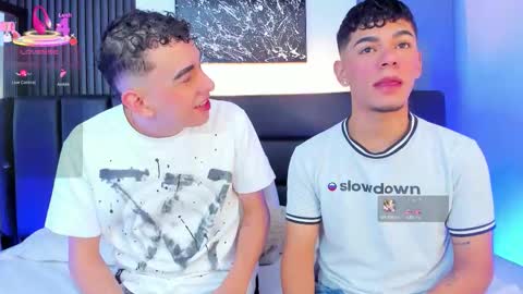 Snapshot of duolust chatting on 11/22/25, 12:37 Thomas and Noah online show from 11/22/25, 12:37