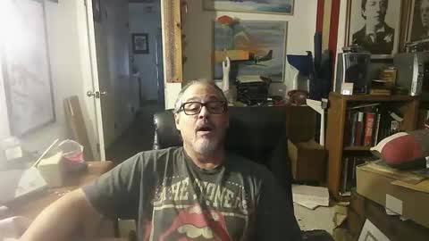 Snapshot of durablewood3 chatting on 05/10/26, 11:10 durablewood3 online show from 05/10/26, 11:10