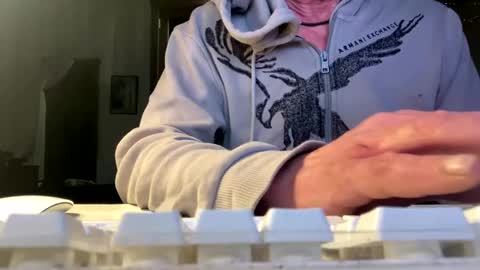 Snapshot of durakbrina chatting on 12/12/24, 03:54 Durakbrina online show from 12/12/24, 03:54