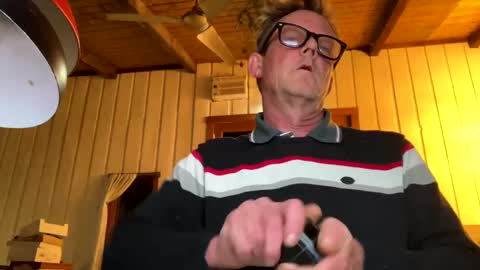 Snapshot of durakbrina chatting on 12/14/24, 02:23 Durakbrina online show from 12/14/24, 02:23