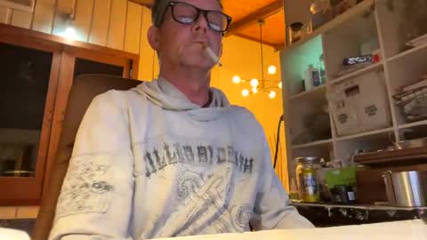 Snapshot of durakbrina chatting on 01/03/25, 05:17 Durakbrina online show from 01/03/25, 05:17