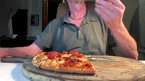 Snapshot of durakbrina chatting on 01/08/26, 02:36 Durakbrina online show from 01/08/26, 02:36