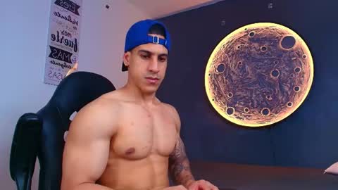 duran_dhikol1 online show from 06/24/26, 12:42