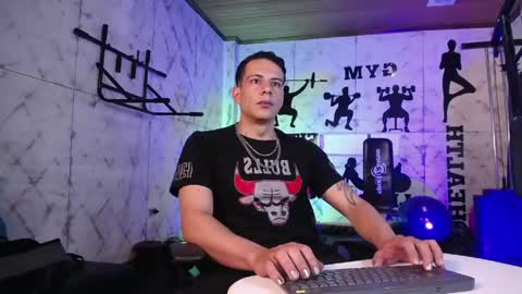 Dustin Sonne online show from 04/26/26, 03:37