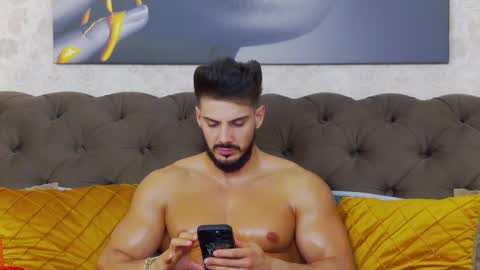 Snapshot of dustinkeent chatting on 02/21/25, 10:59 Dustin online show from 02/21/25, 10:59