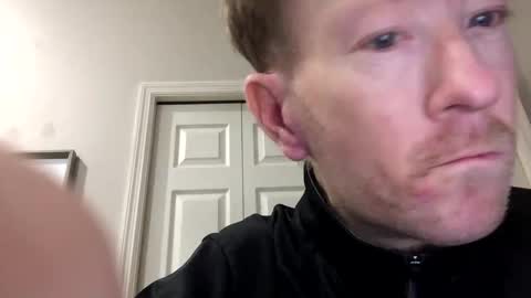 Snapshot of dustinthesweettalker chatting on 10/31/25, 12:44 Dustinthesweettalker online show from 10/31/25, 12:44