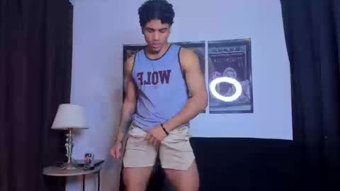 Snapshot of dustyn__michelle chatting on 03/12/26, 01:23 DUSTYN MICHELLE online show from 03/12/26, 01:23