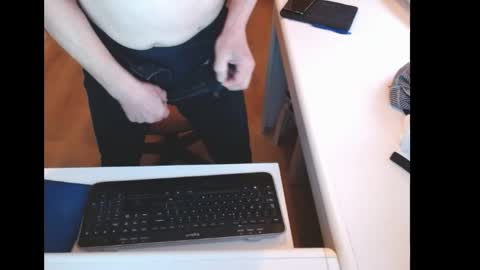 Snapshot of dutchpornking2 chatting on 05/05/26, 06:10 dutchpornking2 online show from 05/05/26, 06:10