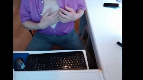 Snapshot of dutchpornking2 chatting on 05/23/26, 06:29 dutchpornking2 online show from 05/23/26, 06:29
