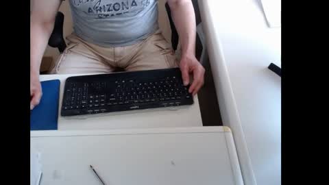 Snapshot of dutchpornking2 chatting on 05/25/26, 06:30 dutchpornking2 online show from 05/25/26, 06:30