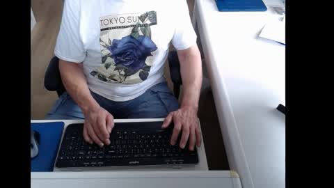 Snapshot of dutchpornking2 chatting on 06/04/26, 06:30 dutchpornking2 online show from 06/04/26, 06:30