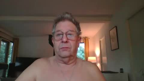 dutchsmooth online show from 12/03/24, 07:32