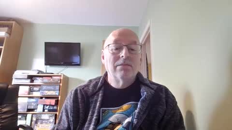 Snapshot of dutchunclejohn chatting on 10/30/25, 11:55 DutchUncleJohn online show from 10/30/25, 11:55