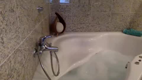 Snapshot of duufy_83 chatting on 12/20/24, 06:08 MorgenLatte83 Rene online show from 12/20/24, 06:08