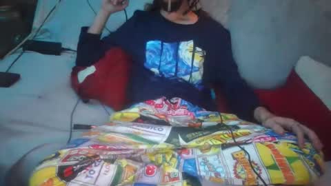 Snapshot of dv3nd3 chatting on 10/05/25, 11:02 dv3nd3 online show from 10/05/25, 11:02