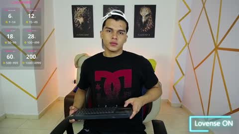 Snapshot of dwayne_brown chatting on 02/08/25, 12:50 dwayne_brown online show from 02/08/25, 12:50