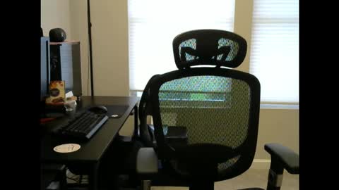 Snapshot of dweeb97 chatting on 03/23/26, 01:48 dweeb97 online show from 03/23/26, 01:48