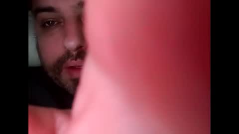 Snapshot of dwizziz chatting on 11/18/25, 04:06 Ivan online show from 11/18/25, 04:06