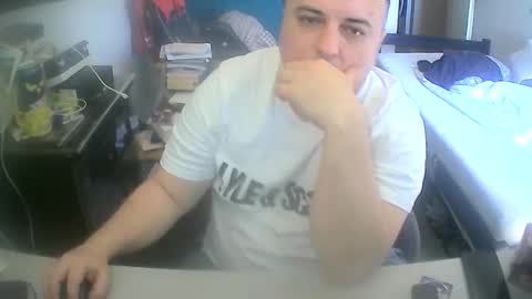 Snapshot of dwizziz chatting on 05/27/26, 11:40 Ivan online show from 05/27/26, 11:40