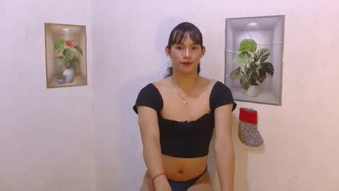 Snapshot of dy_namite chatting on 03/16/26, 06:01 dy_namite online show from 03/16/26, 06:01