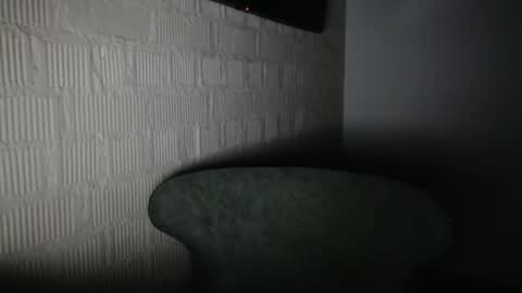 Snapshot of dyafirst chatting on 01/31/25, 10:42 Dya online show from 01/31/25, 10:42