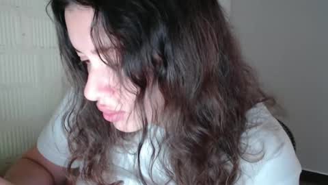 Snapshot of dyafirst chatting on 02/01/25, 08:39 Dya online show from 02/01/25, 08:39