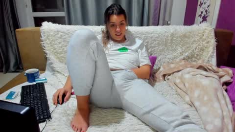 dayana online show from 01/11/25, 04:48