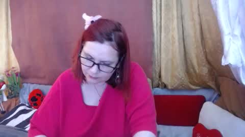 Snapshot of dyannelovee chatting on 04/09/26, 08:31 Dyanne online show from 04/09/26, 08:31