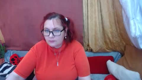 Snapshot of dyannelovee chatting on 04/23/26, 04:03 Dyanne online show from 04/23/26, 04:03