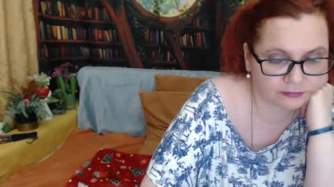 Snapshot of dyannelovee chatting on 06/23/26, 07:01 Dyanne online show from 06/23/26, 07:01