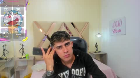 dyla_n18_ online show from 09/29/25, 09:52