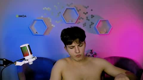 dylan_bold online show from 12/03/25, 09:57