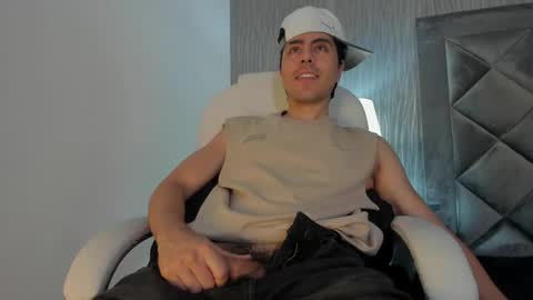 Dylan online show from 11/13/25, 11:31