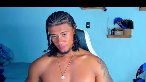 Snapshot of dylan_jake1 chatting on 01/19/26, 03:05 Dylan online show from 01/19/26, 03:05