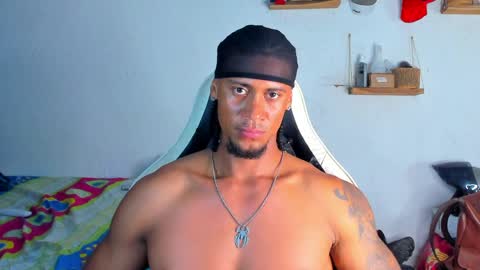 Snapshot of dylan_jake1 chatting on 04/02/26, 10:07 Dylan online show from 04/02/26, 10:07