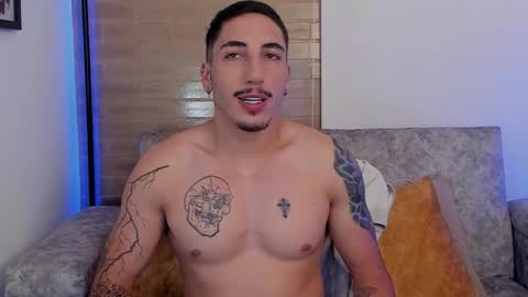 Snapshot of dylan_spencer chatting on 11/22/25, 12:31 Bryan model independient online show from 11/22/25, 12:31